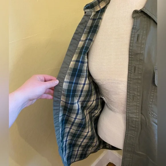 LL Bean Flannel Lined Shirt - Picture 4 of 5